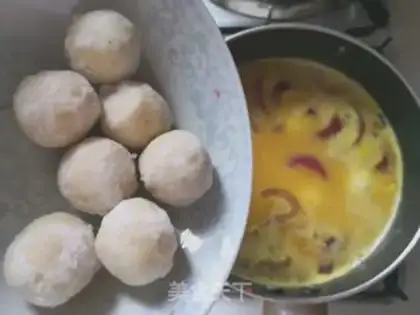 Make Curry fishballs step 3