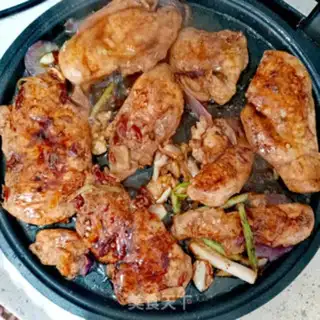 Make Spicy and hot chicken chest step 7