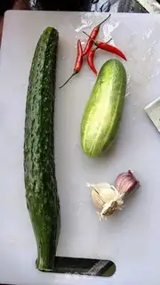 Make Shoot the cucumber step 0