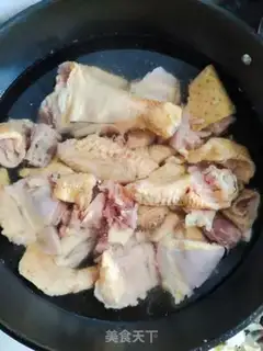 Make Northeast chicken stew with potato powder step 0