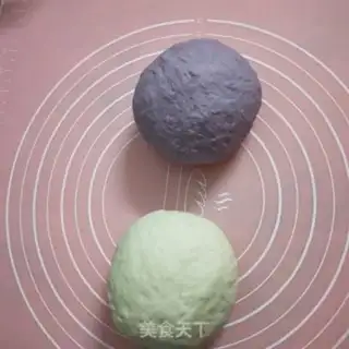 Make Double-coloured cutter step 1