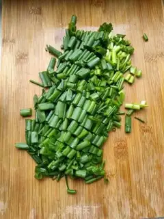 Make Onion egg soup step 1