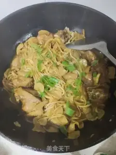 Make Northeast chicken stew with potato powder step 9