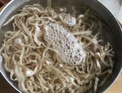Make A mustard sprouts step 1