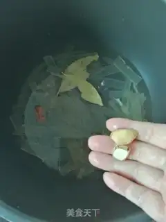 Make Frozen cow skin step 1