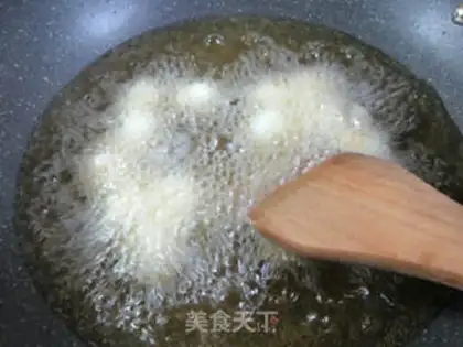 Make Pineapple fried eggs step 7