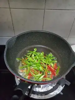 Make Spicy potatoes step 2