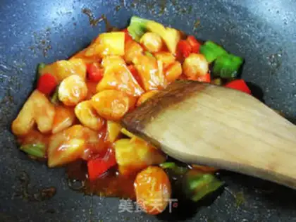 Make Pineapple fried eggs step 10