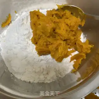 Make Pumpkin buns step 3