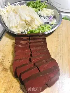 Make Steaming pig blood step 1