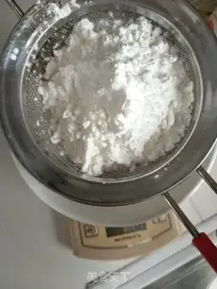 Make Small milk coconut step 2