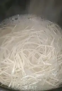 Make Soy sauce, noodles step 3