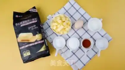 Make Pineapple pie step 0