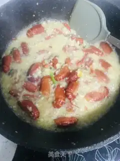 Make Garlic lobster step 3