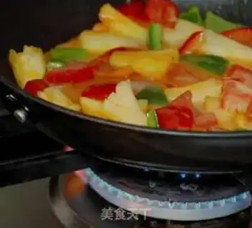 Make Pineapple tofu step 1