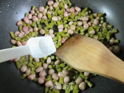 Make Sour beans, peanuts step 4