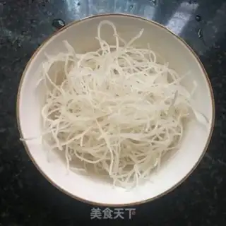 Make Sour rice powder step 1