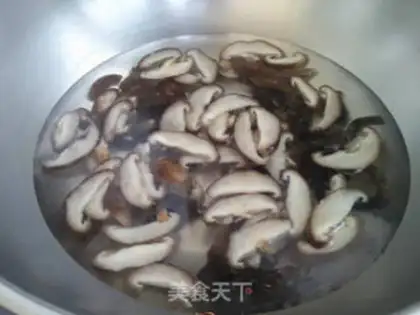 Make Homemade spicy soup step 4