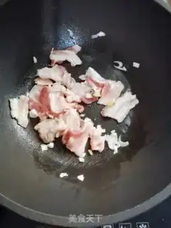 Make Crab mushrooms and fried meat step 4