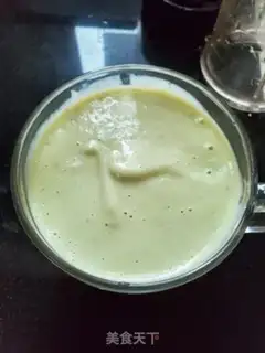 Make Butter banana shake step 3