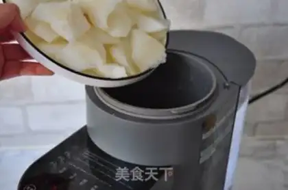 Make Silver Pear Juice step 2