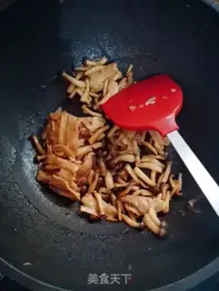 Make Crab mushrooms and fried meat step 6