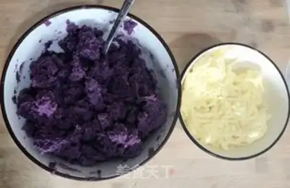Make Potato bean cake step 4
