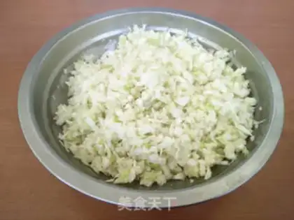 Make Pork cabbage step 1