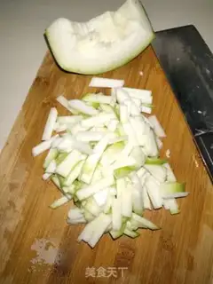 Make Shrimp fried melons step 1