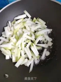 Make Shrimp fried melons step 5