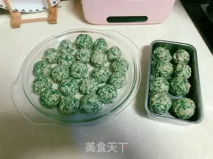 Make Fresh meatballs step 4