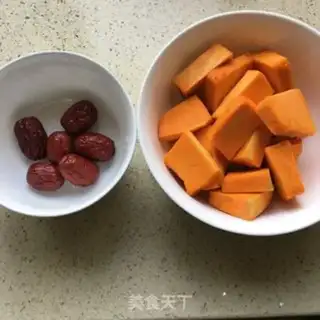 Make Red-tree pumpkin soup step 0