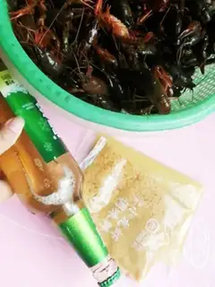 Make Garlic lobster step 2