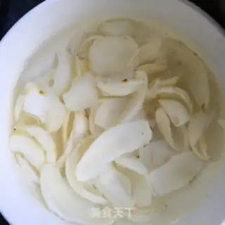 Make Lily Silver Ear Sydney soup step 0