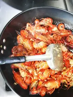 Make Garlic lobster step 4