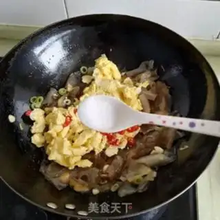 Make Goose eggs and powdered skin step 14