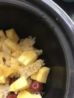 Make Silver pineapple soup step 3