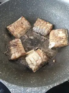 Make Jell-O fish step 11