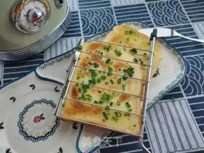 Make Onion butter toast step 5