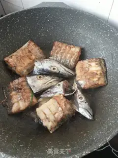 Make Jell-O fish step 12