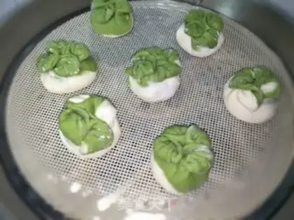 Make A hundred-dollar bun step 8
