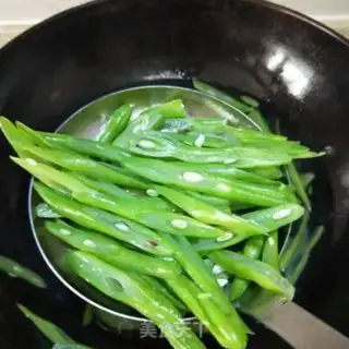 Make Beef silk for four seasons step 6