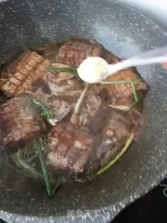 Make Jell-O fish step 18