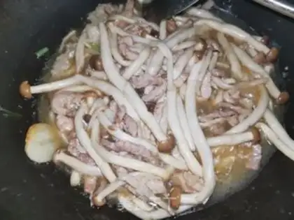 Make Crab mushrooms and fried meat step 5