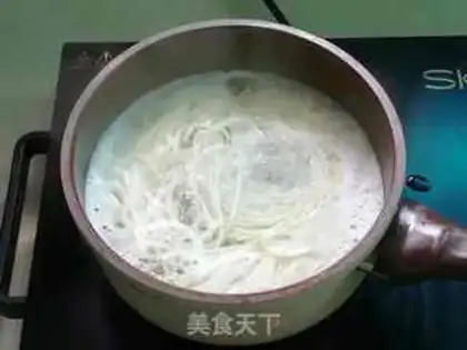Make Sour chicken noodles step 3