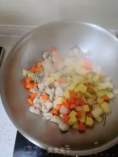 Make Curry chickens and rice step 4