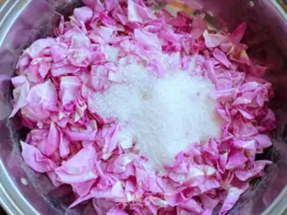 Make Rose peach paste step 0