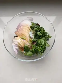 Make Two ears onions step 3