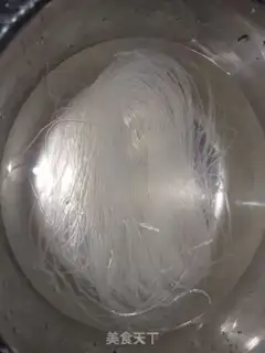 Make Garlic fan melon step 1