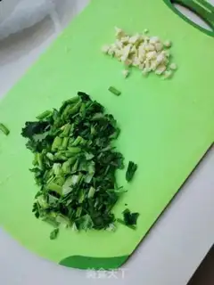 Make Green bean sprouts of wheat noodles step 1